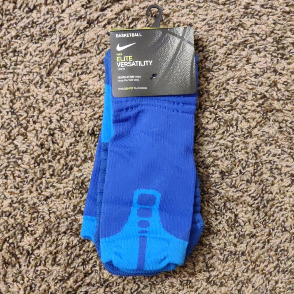 Nike elite versatility socks
